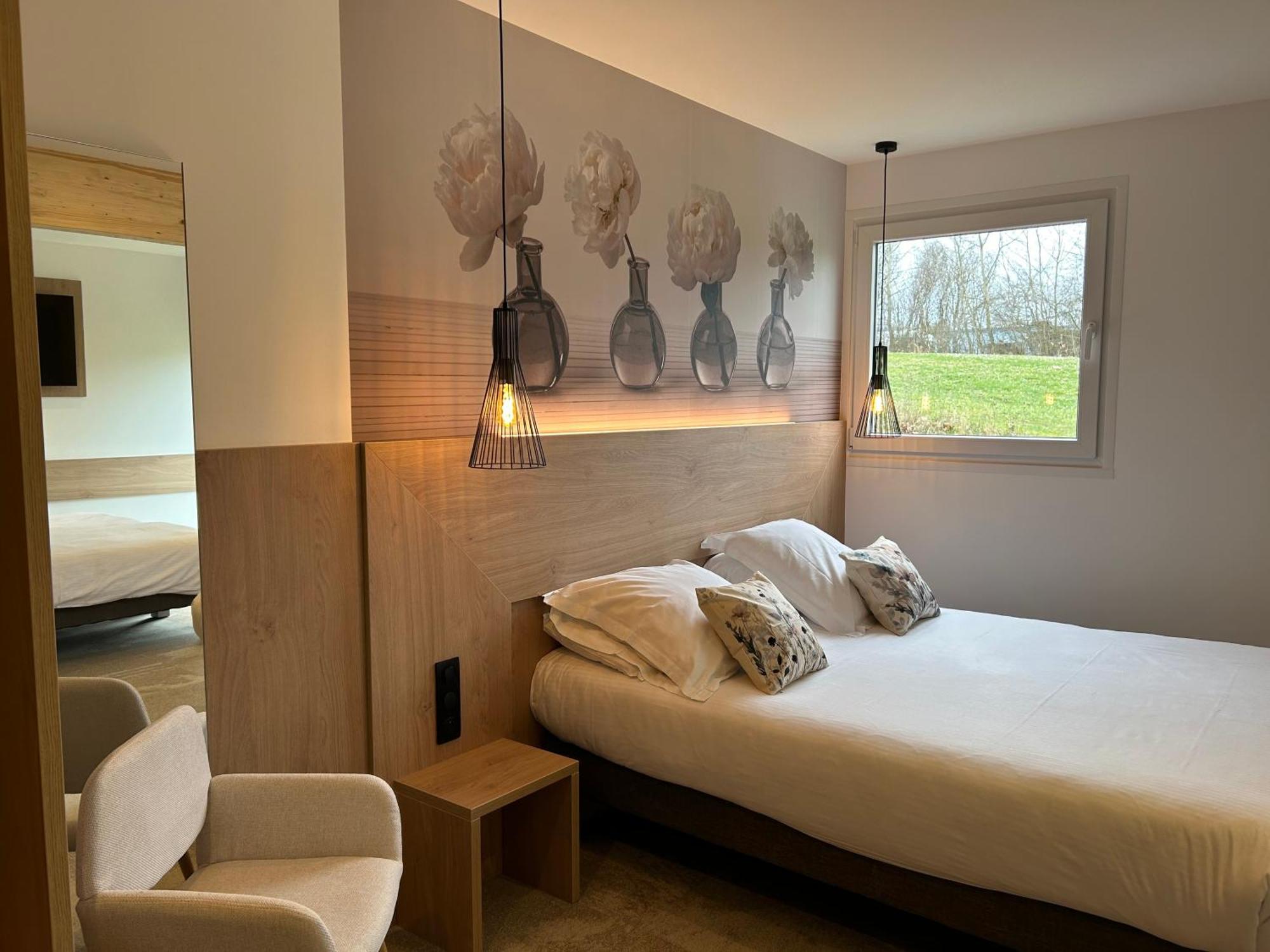 Les Orchidees , Hotel & Restaurant Verdun-sur-Meuse Exterior foto