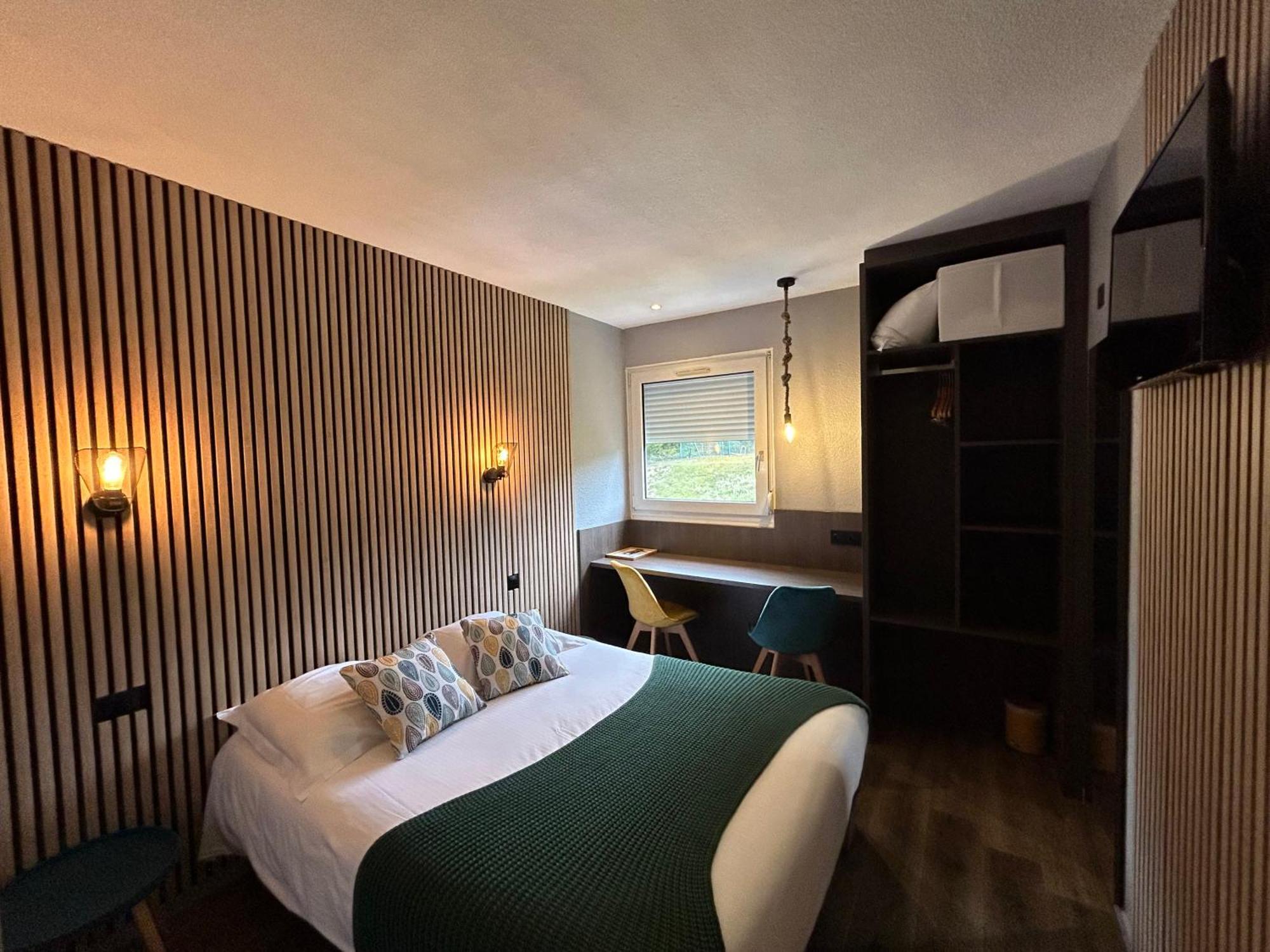 Les Orchidees , Hotel & Restaurant Verdun-sur-Meuse Exterior foto